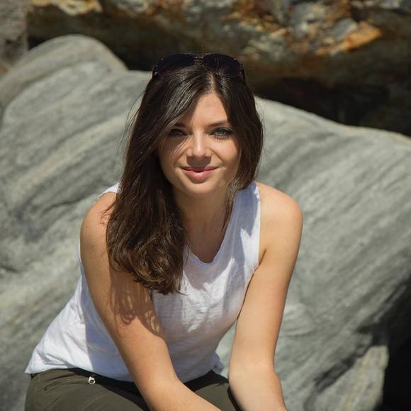 Meet your Posher, Rachel - Picture 2 of 7